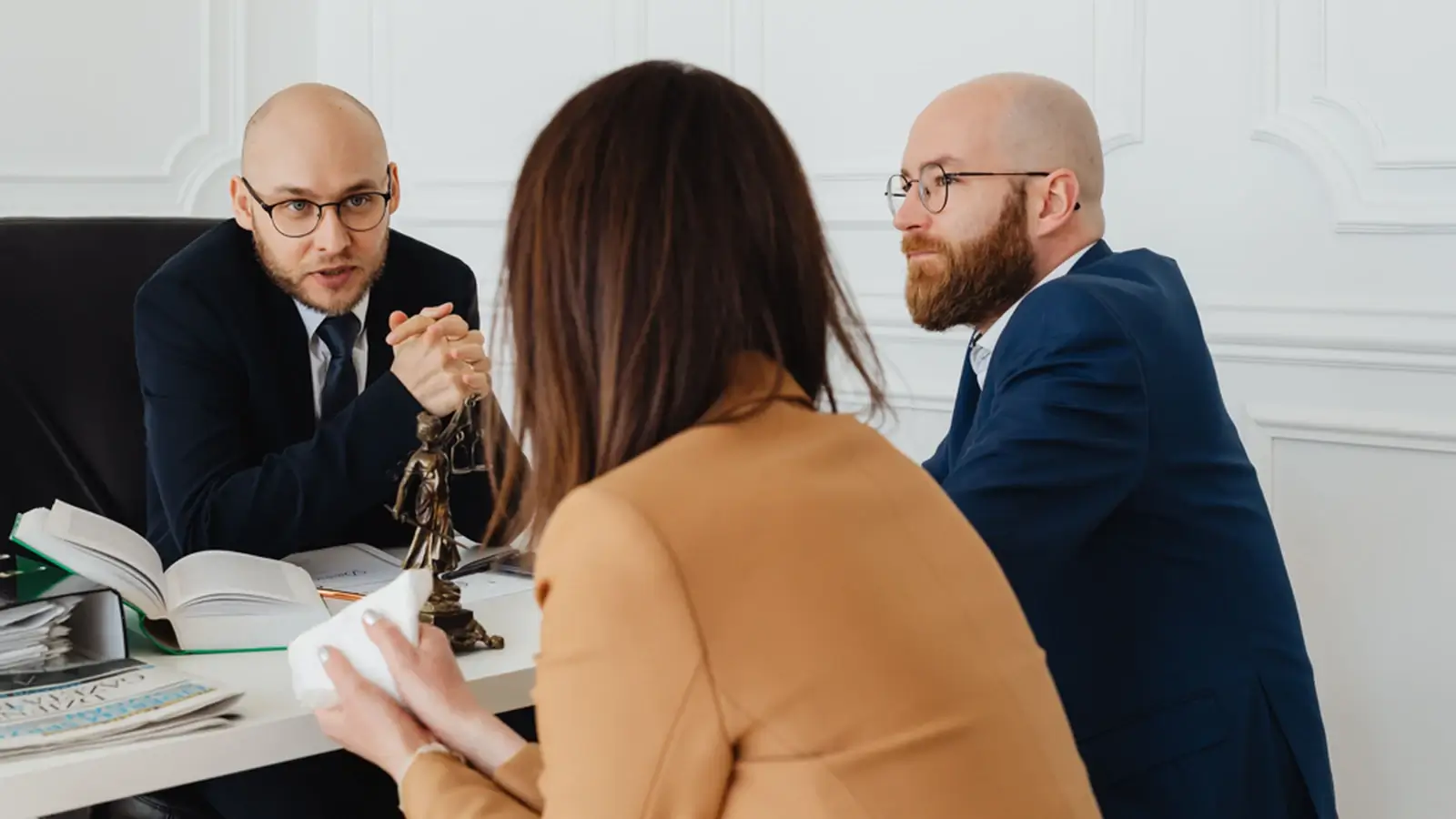AML Analyst services